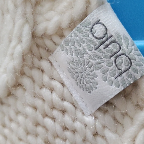 Bula women's wool headband NWOT 50% wool. - Picture 3 of 7